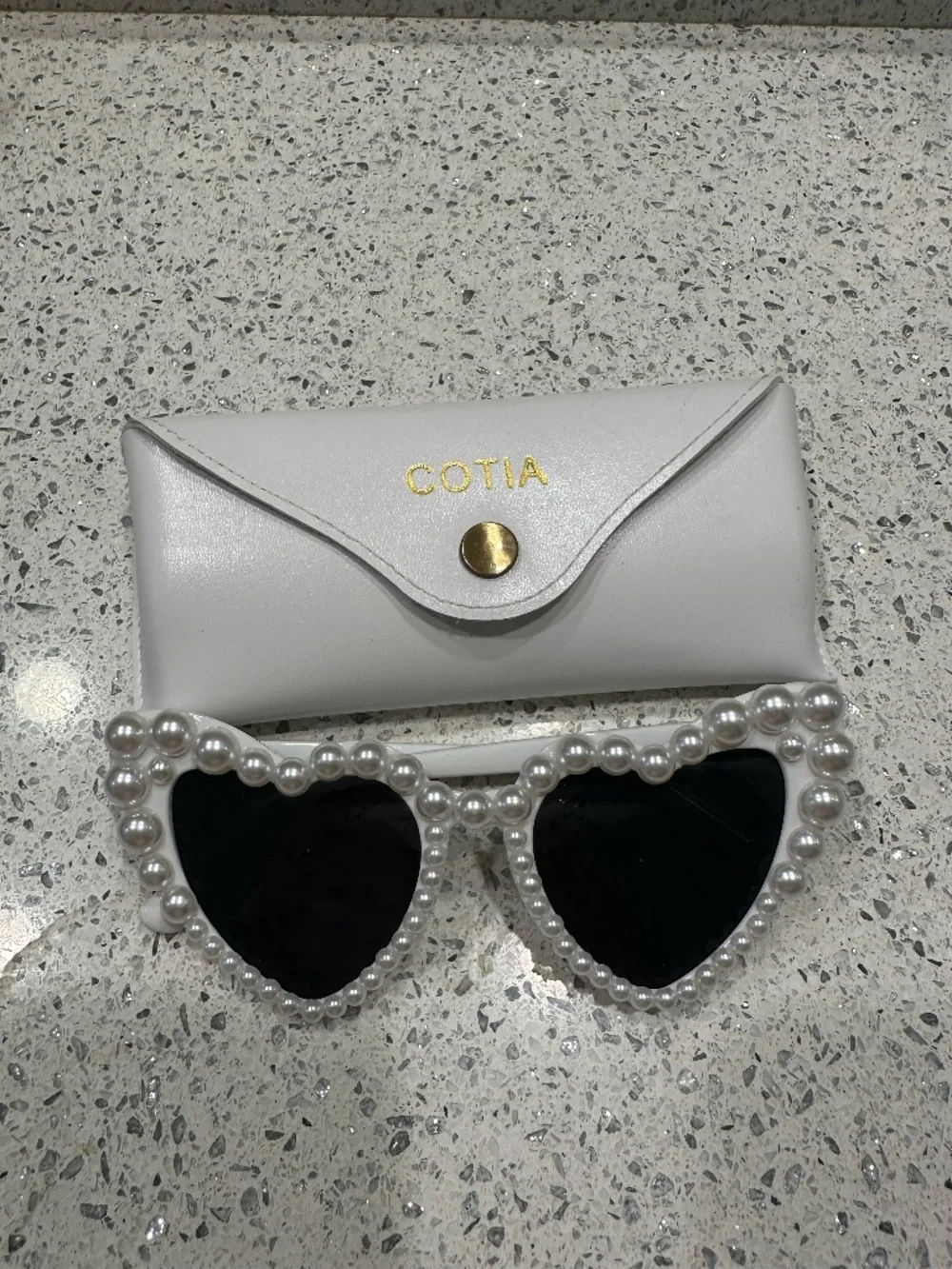 Bridal White Hearts Pearl Sunglasses